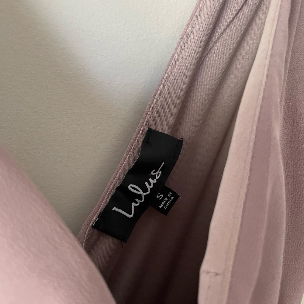 Lulu's Leading Roll Taupe Maxi - Picture 5 of 6